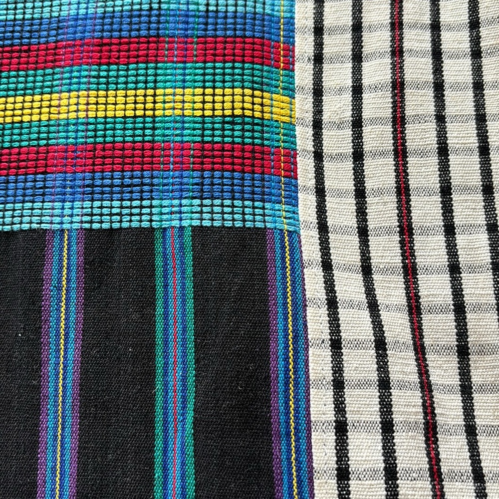 VINTAGE: Multicolored Woven Guatemalan Top - Picture 2 of 8